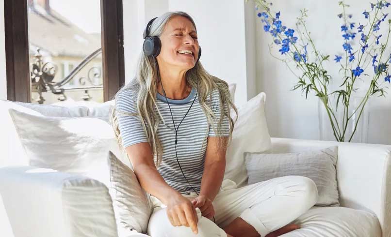 فواید گوش کردن به موسیقی